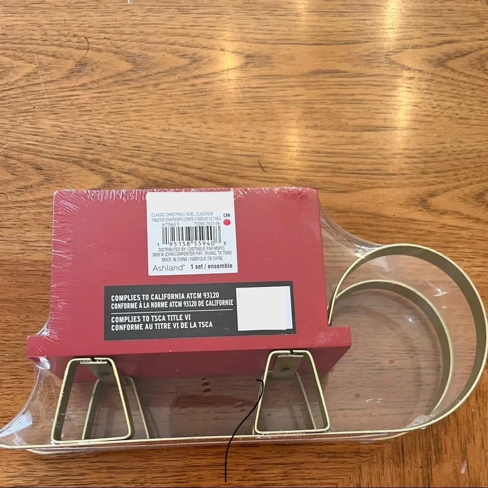 Nwt countdown to Christmas sleigh wooden metal red gold white greetings